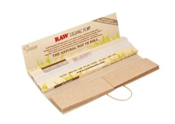 Бумажки RAW Organic Connoisseur K.S. Slim + Tips 32 листа - Бренд RAW - Магазин бонгов бонгшоп.рф